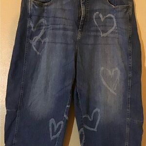 Anthropology Pilcro Kenna Mid Rise Heritage Plus Barrel Jeans-Heart Pattern